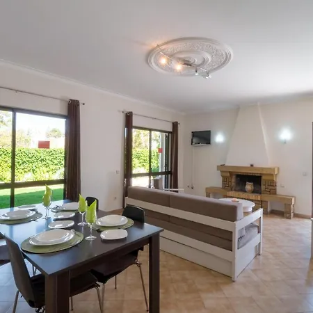 Apartment Pinto *